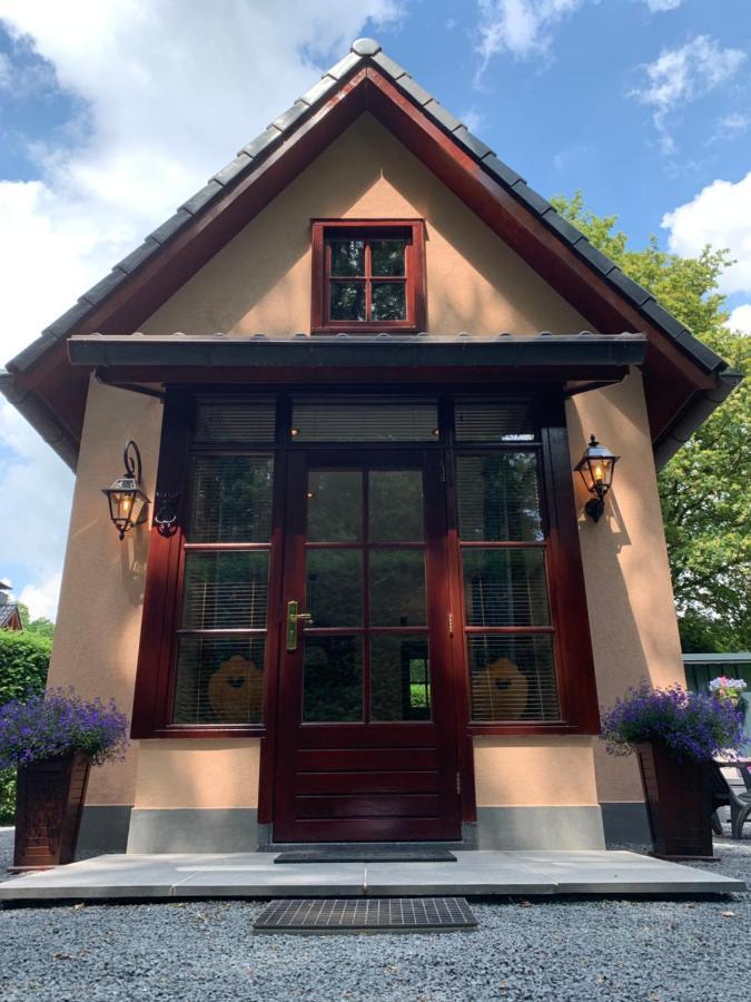 Romantisch Gastenverblijf 'Het Vogelhuisje' Lunteren Exterior foto