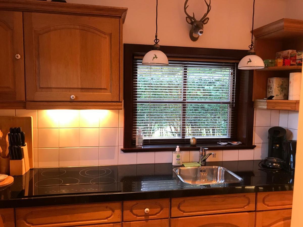 Romantisch Gastenverblijf 'Het Vogelhuisje' Lunteren Exterior foto