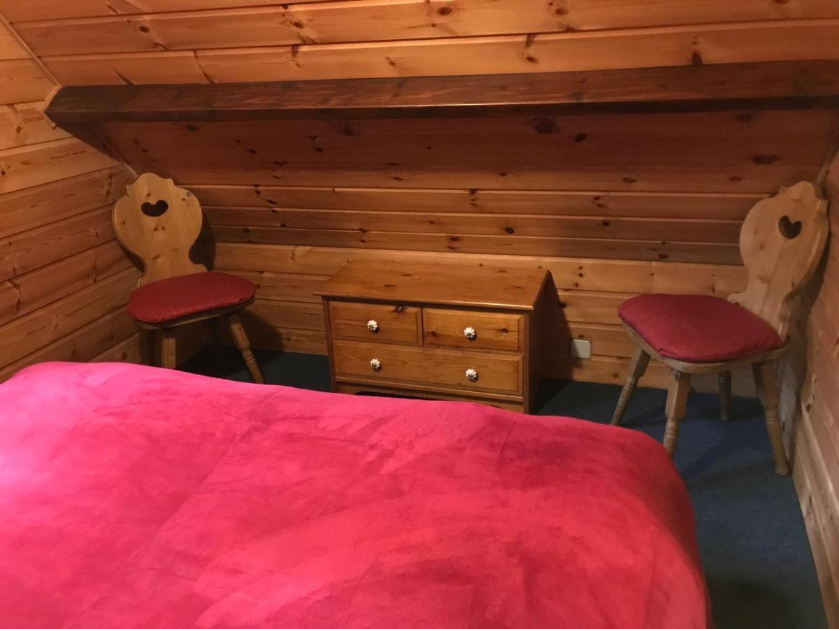 Romantisch Gastenverblijf 'Het Vogelhuisje' Lunteren Exterior foto